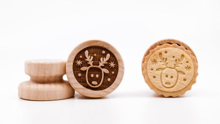 No. 066 REINDEER image 2