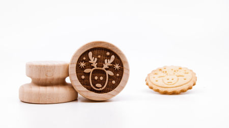 No. 066 REINDEER image 3